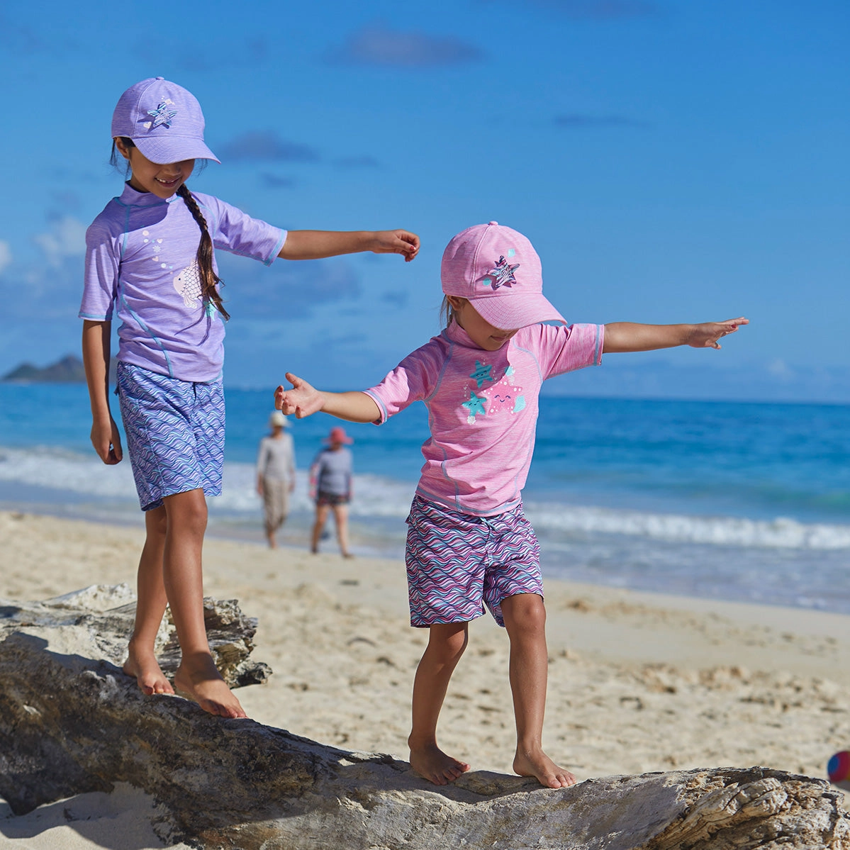 Girl's Short Sleeve Sport Sun & Swim Shirt