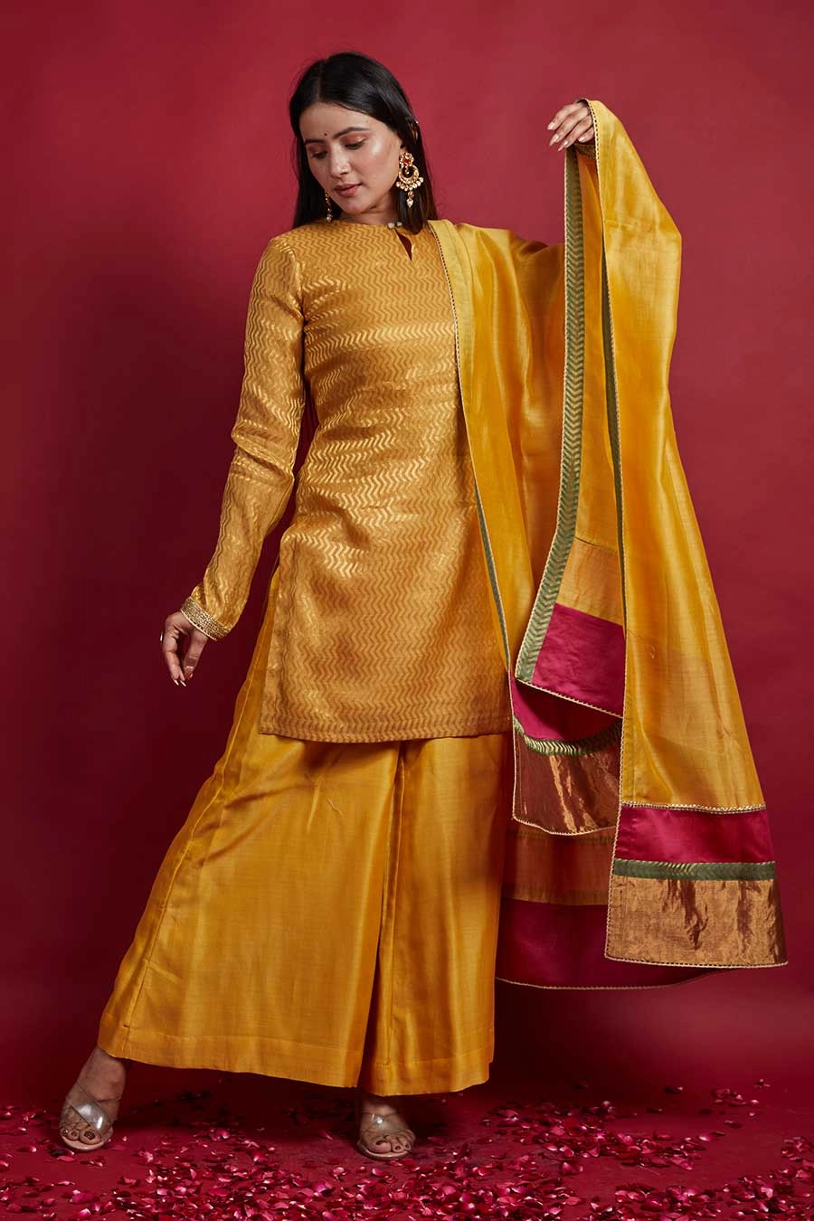 Zig-zag Zari Weave Short Kurta & Flared Palazzo Set